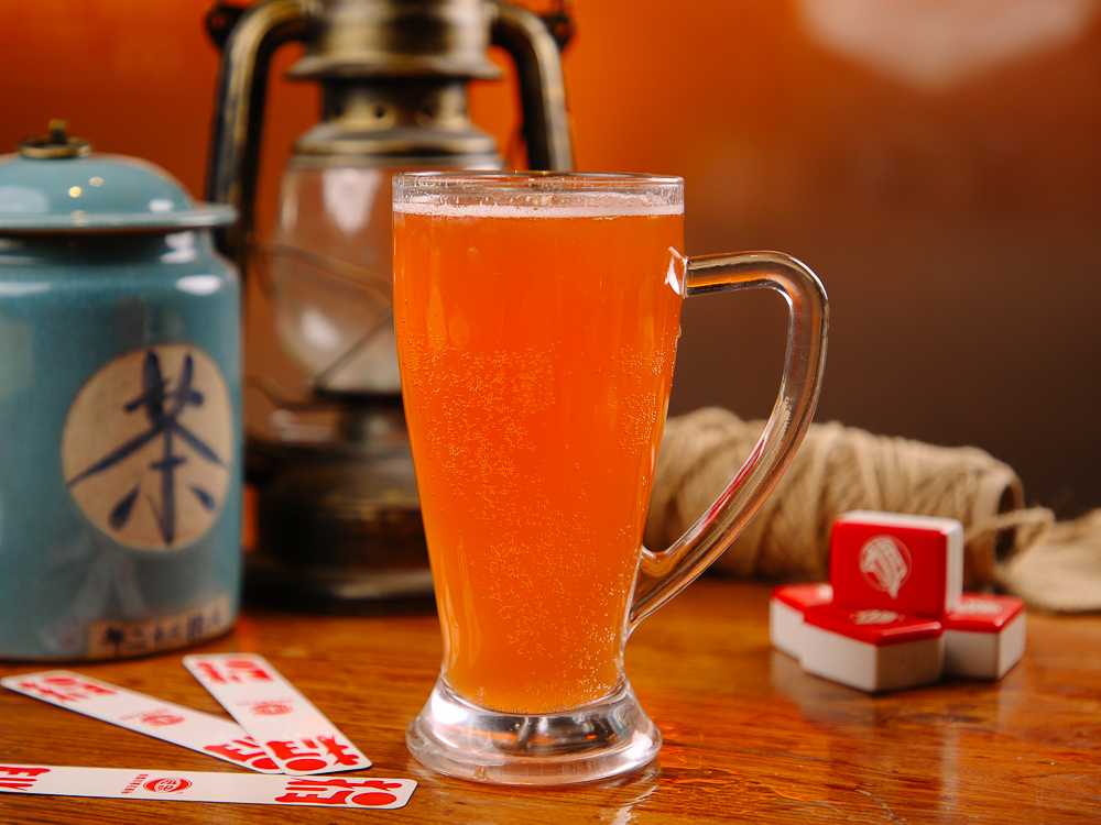 花季传媒下载黄版：健康实用的生活饮品容器优...