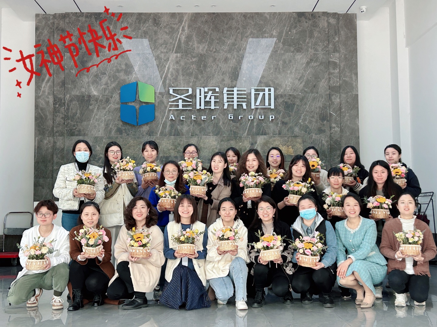 Acter's DIY Flower Arrangement on March 8 Women's Day