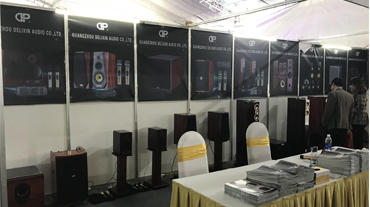 2019 PLASE SHOW VIETNAM