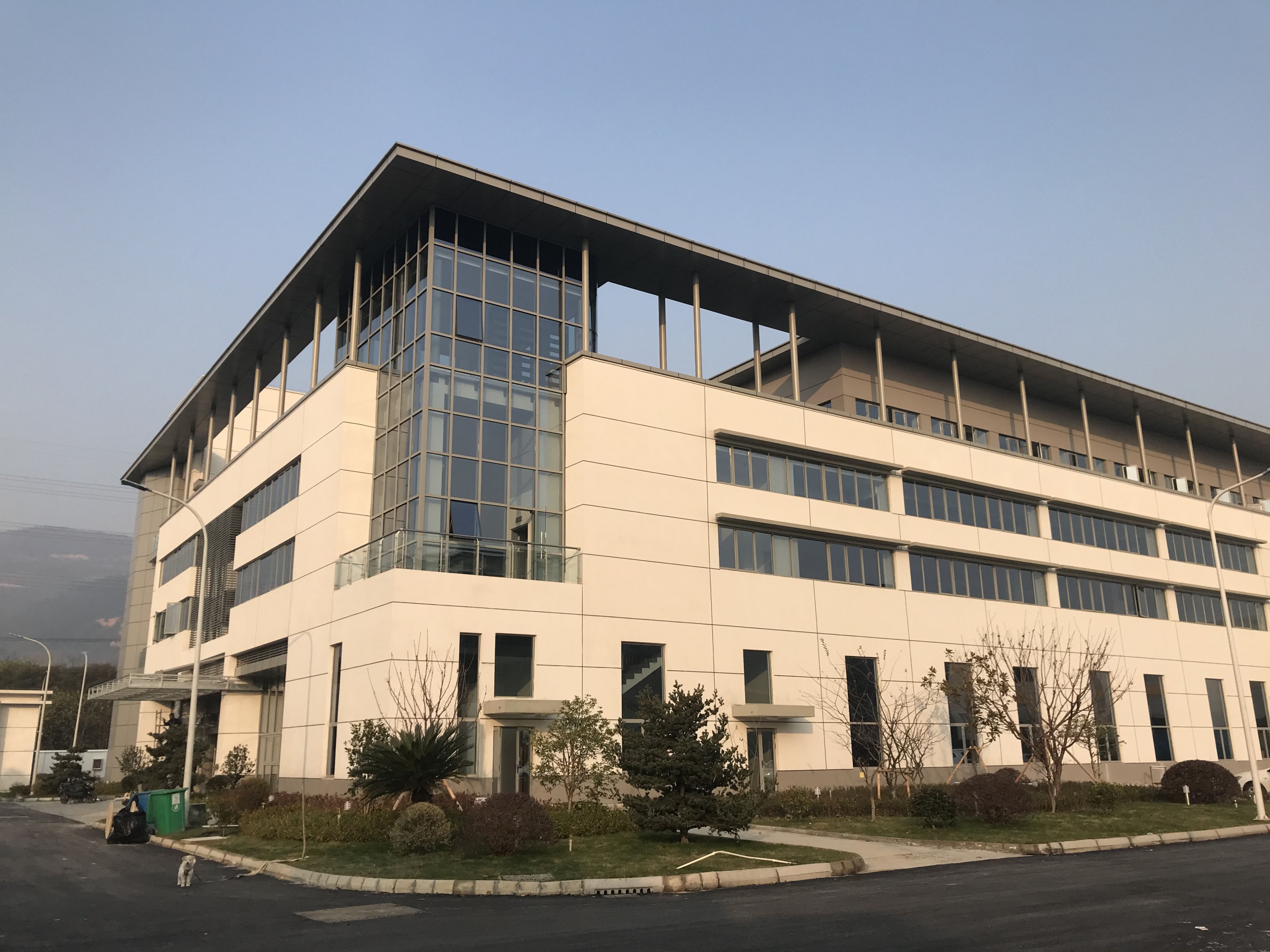 新环境，新起点，恒峰G22集团搬迁啦