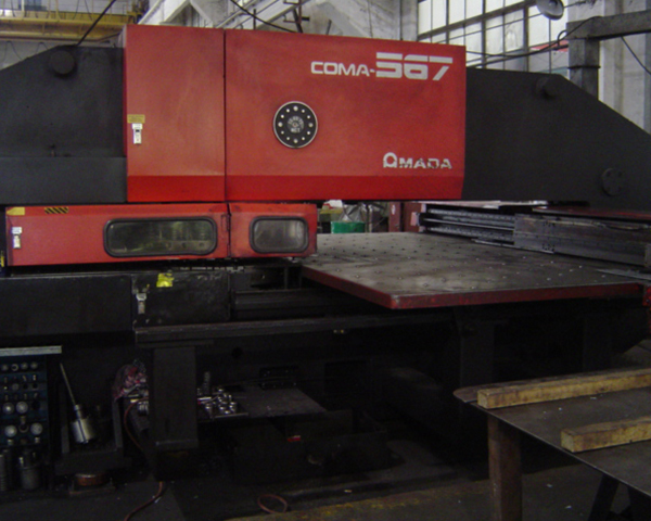 6 数控回转式冲孔 COMA-567 NC控制