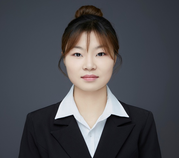 B. YANG