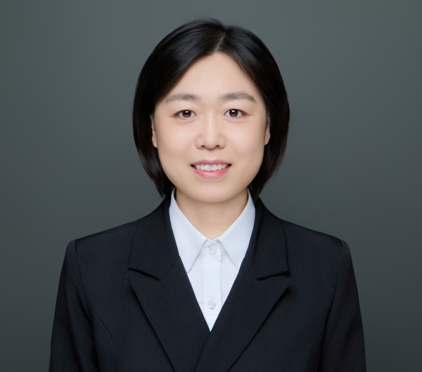 J.J. LI
