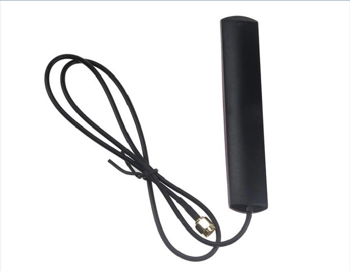 824 - 960MHz 1710 - 1990MHz 3dBi GSM Mini Patch Antenna With 3M Adhesive