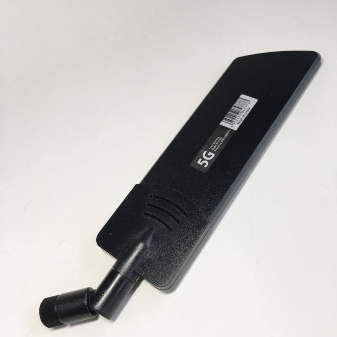 Multiband 5dBi 5G Omnidirectional WiFi Antenna