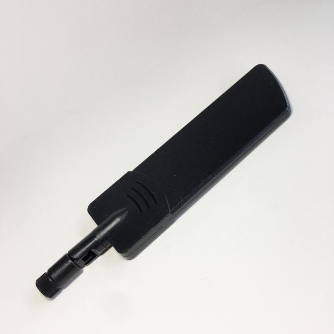 Multiband 5dBi 5G Omnidirectional WiFi Antenna