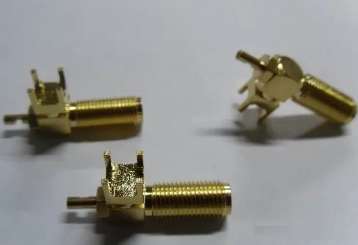 90 Degree Quadruple Connection RF SMA Coaxial Connector