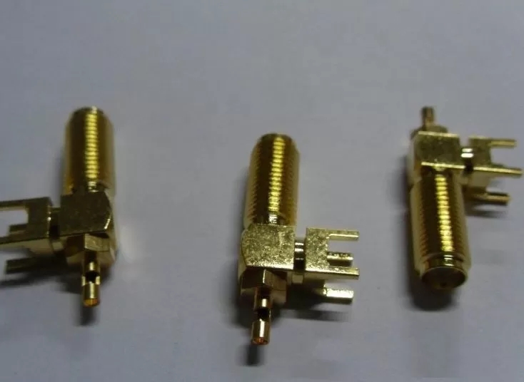 90 Degree Quadruple Connection RF SMA Coaxial Connector