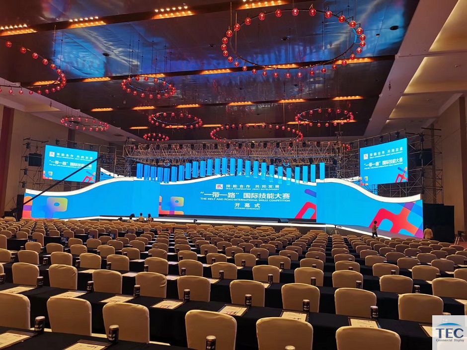 Glassit-15, P15mm Big Format OOH Building Facade Transparent Outdoor Glass LED Video Solutions