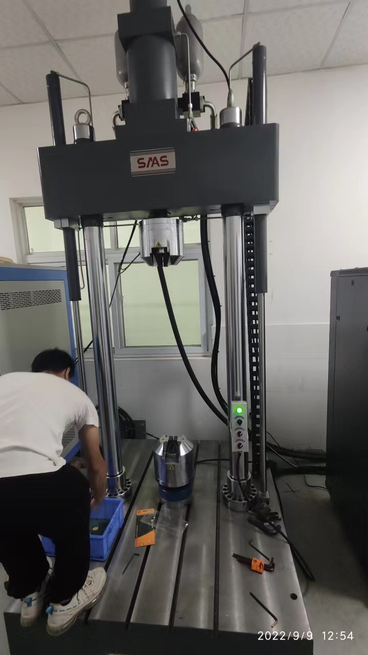 三思定制疲劳试验机