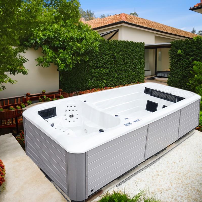 Model SR820A Outdoor Spa and Swimming Pool Combo