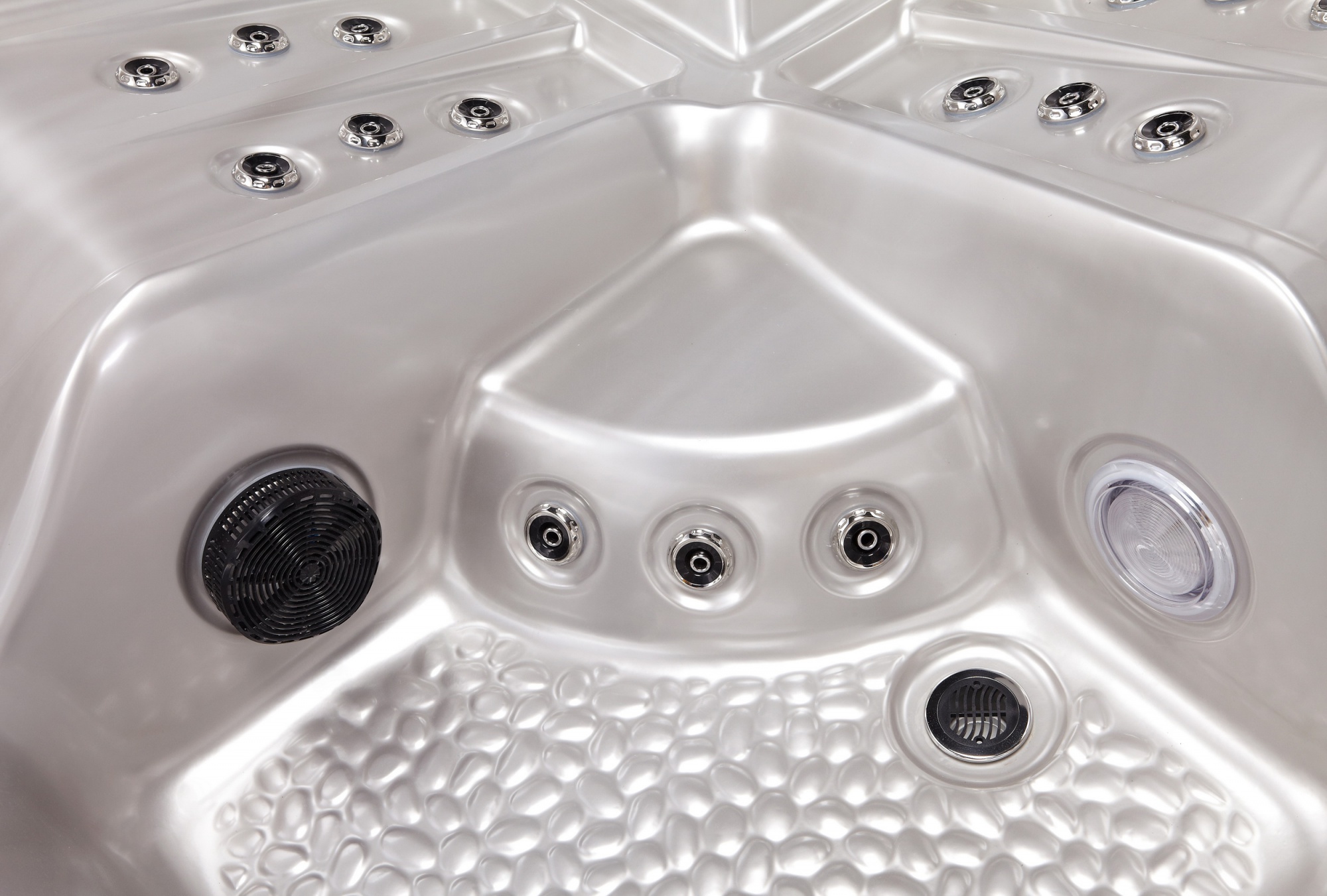 Sunrans Outdoor 5 Persons Hot Tub 82pcs Jets Spa Tub SR816A