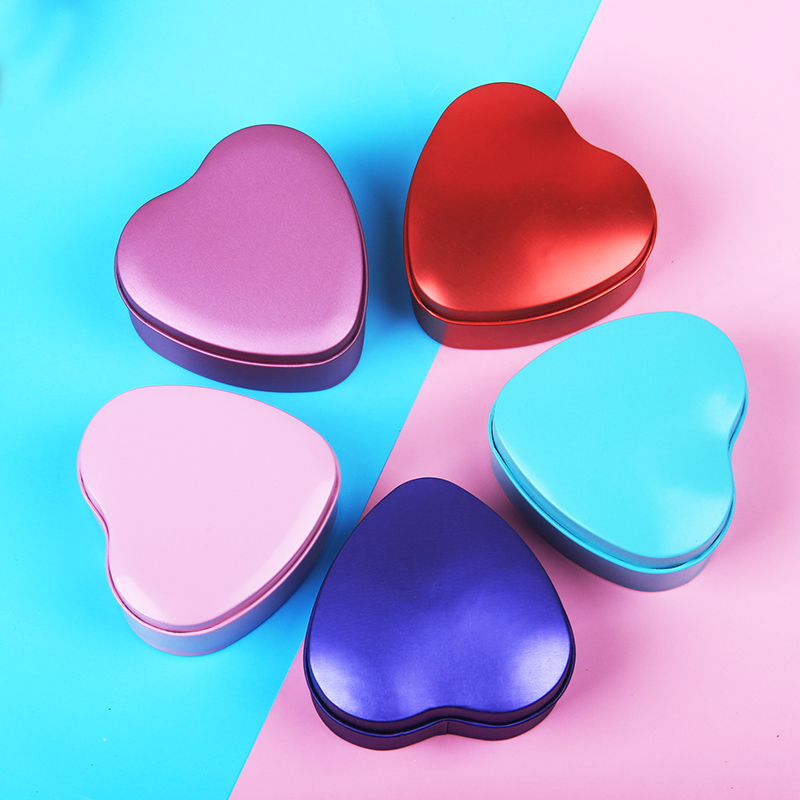 Heart-Shaped Candy Tin Box: A Gift of Sweet Love