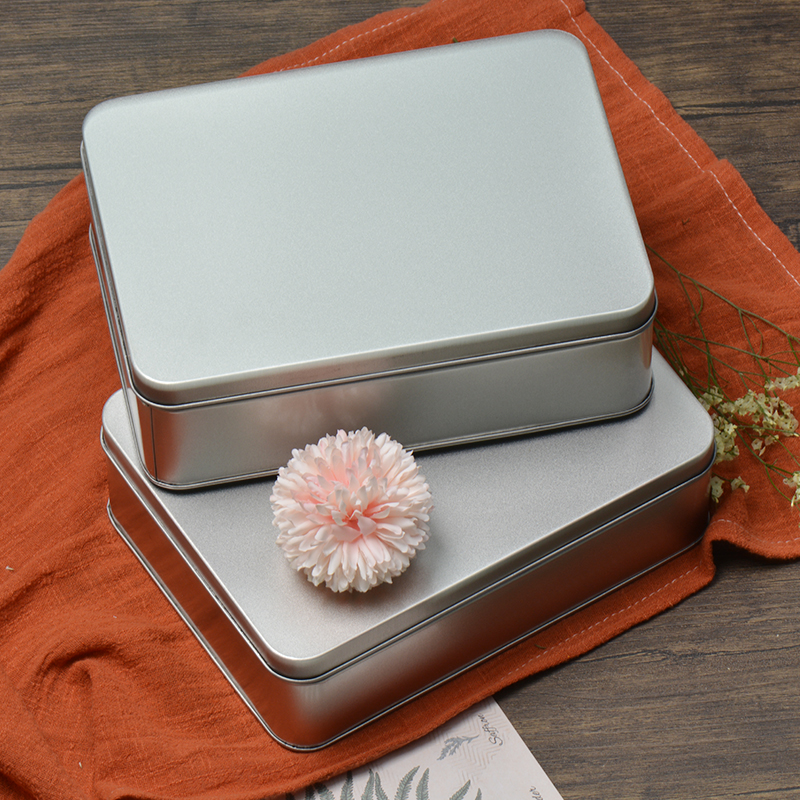 LARGE RECTANGULAR METAL TIN BOX FOR T-SHIRT OR UNDERWEAR