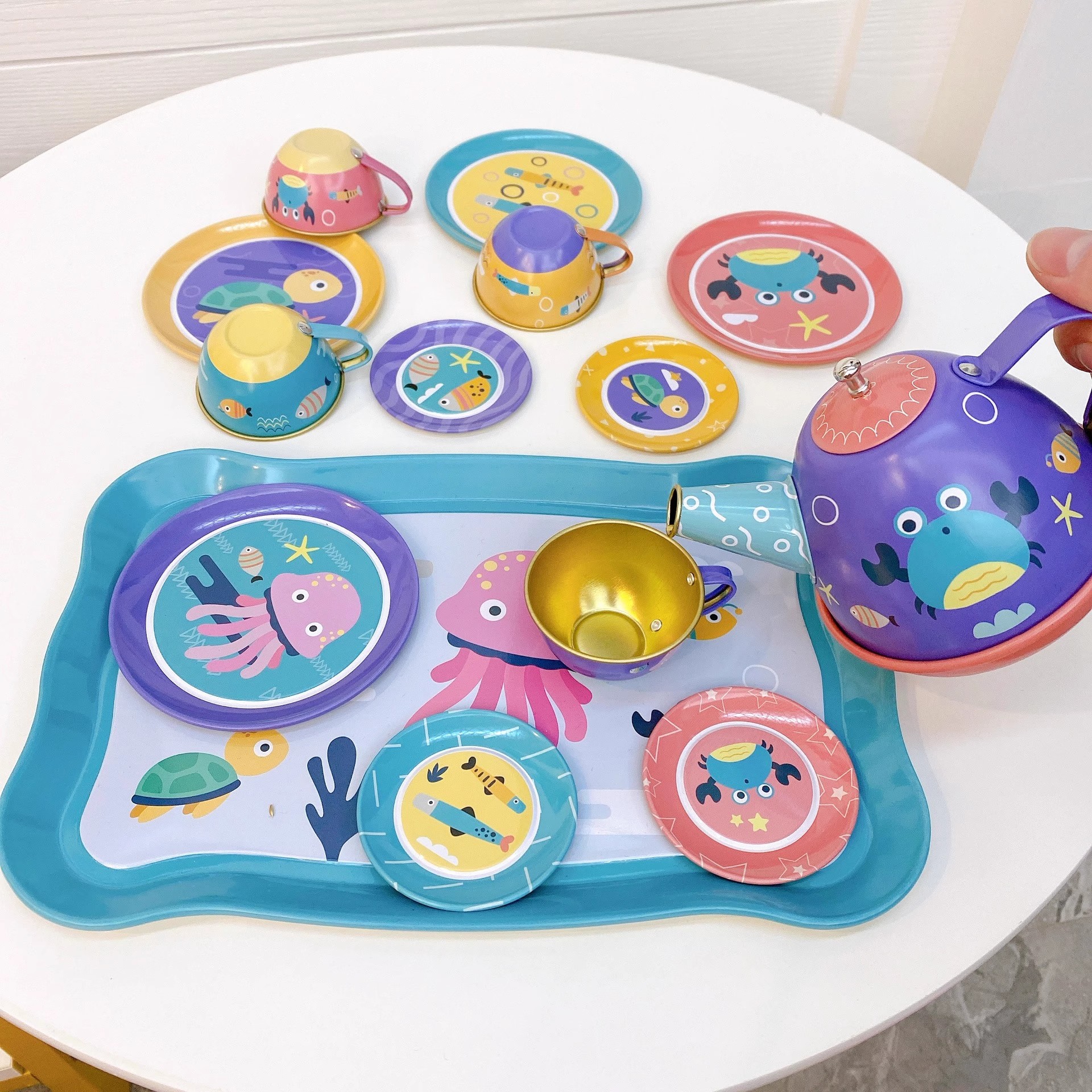 Explore the fun:Tin tea set tea party tin cups play set