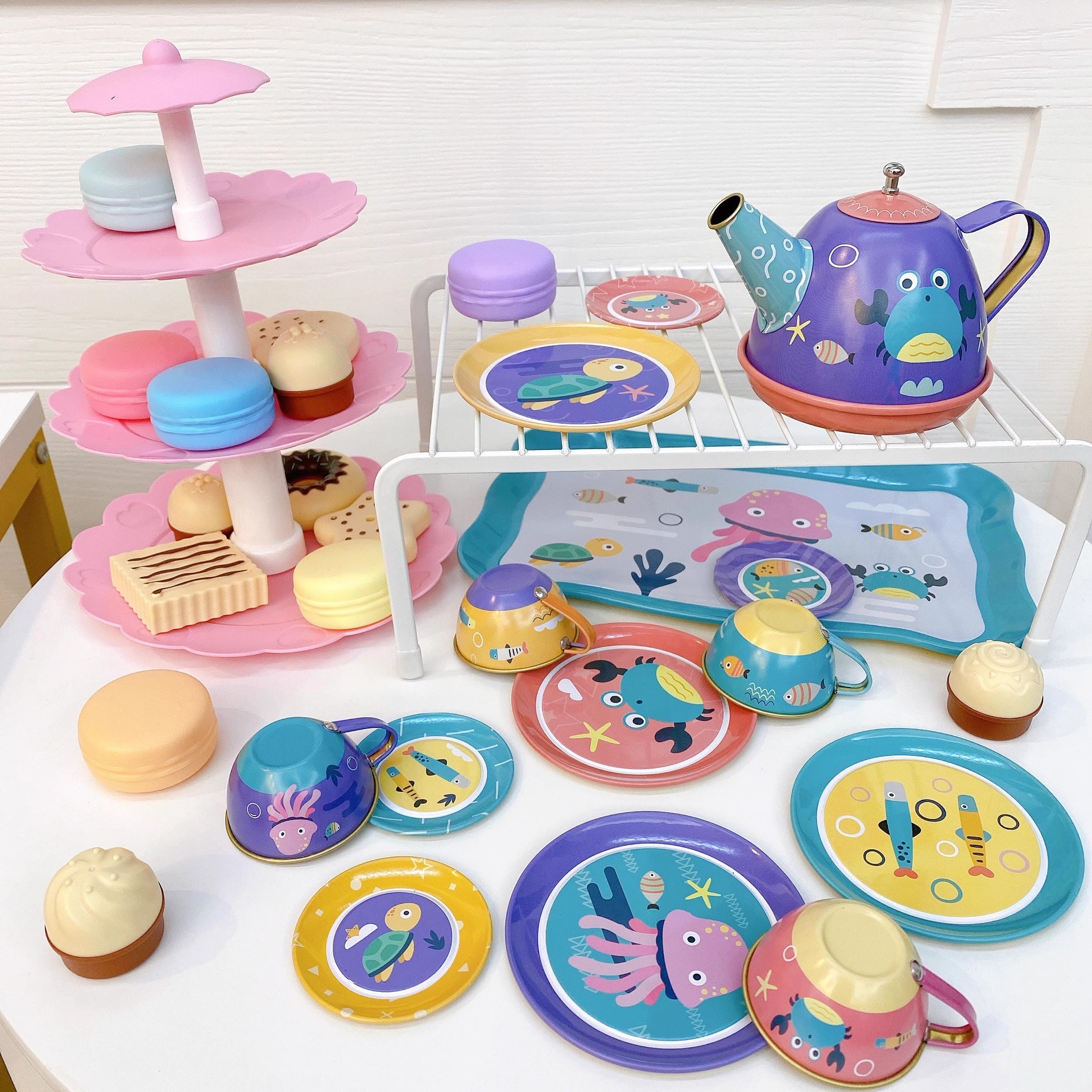 Explore the fun:Tin tea set tea party tin cups play set