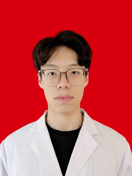 吴韶洪 执业医师