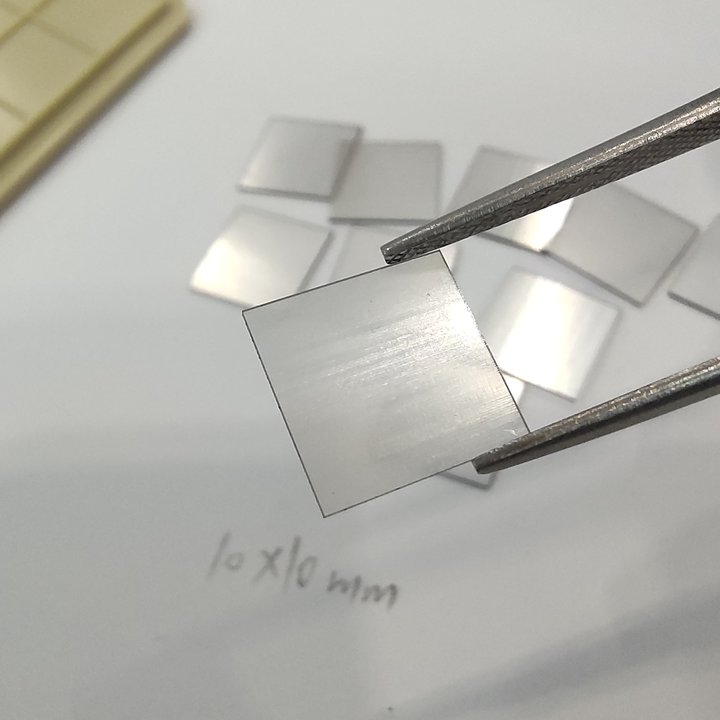 10*10*0.5-1mm 珠宝、工业、光学及半导体合成CVD金刚石晶种石基