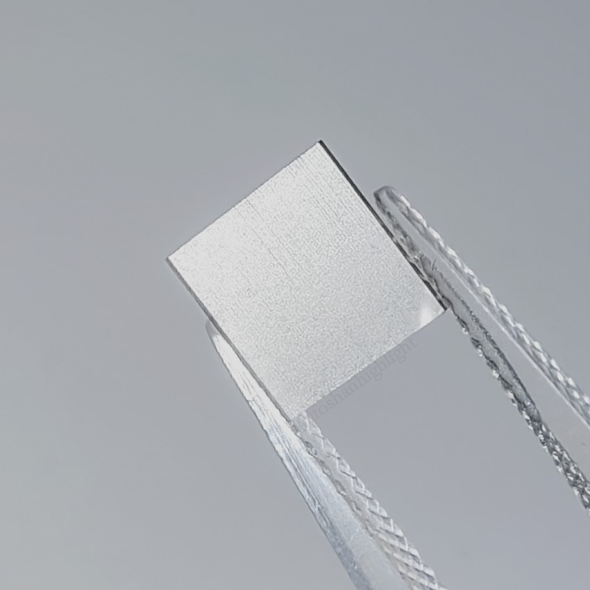 9*9*0.5-1mm 珠宝、工业、光学及半导体合成CVD金刚石晶种石基