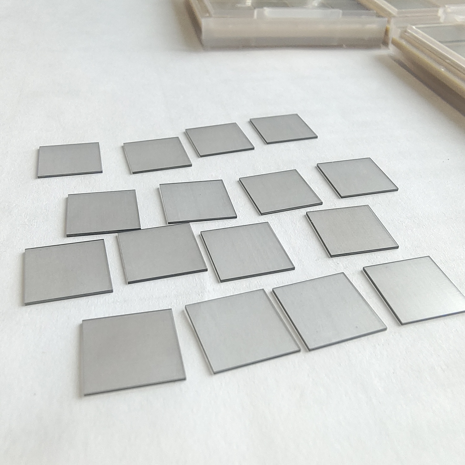 Large Size Cheap Growing Diamond Instruments 12x10 Mm Cvd Chip White Vvs Cvd Diamond Price