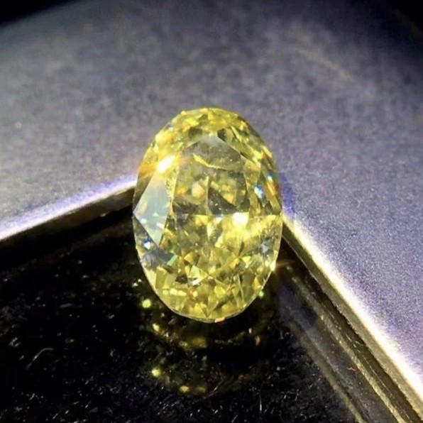 3ct Oval Cut Yellow CVD/HPHT Loose Diamond Man-made