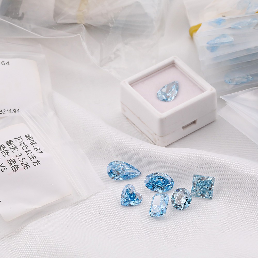 Large quantity of white diamonds, blue diamonds and rough diamonds in stock! Limited time sale!