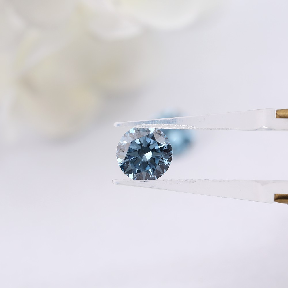 Wide range of parameters Multiple stocks Round Loose diamonds CVD blue diamonds
