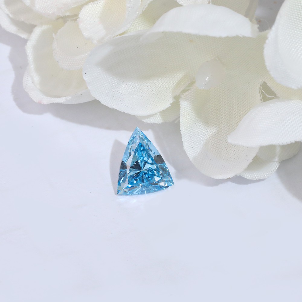 Wide range of parameters Multiple stocks Triangle Loose diamonds CVD blue diamonds