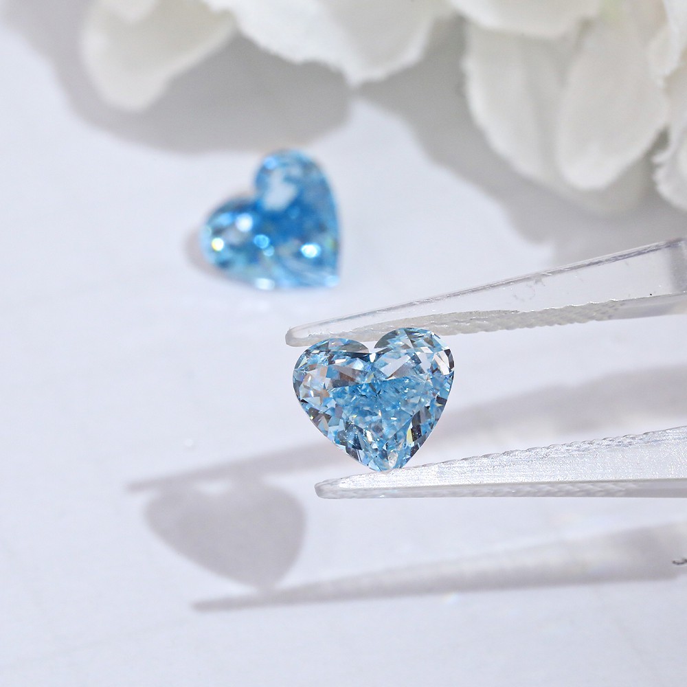 Wide range of parameters Multiple stocks Heart shape Loose diamonds CVD blue diamonds