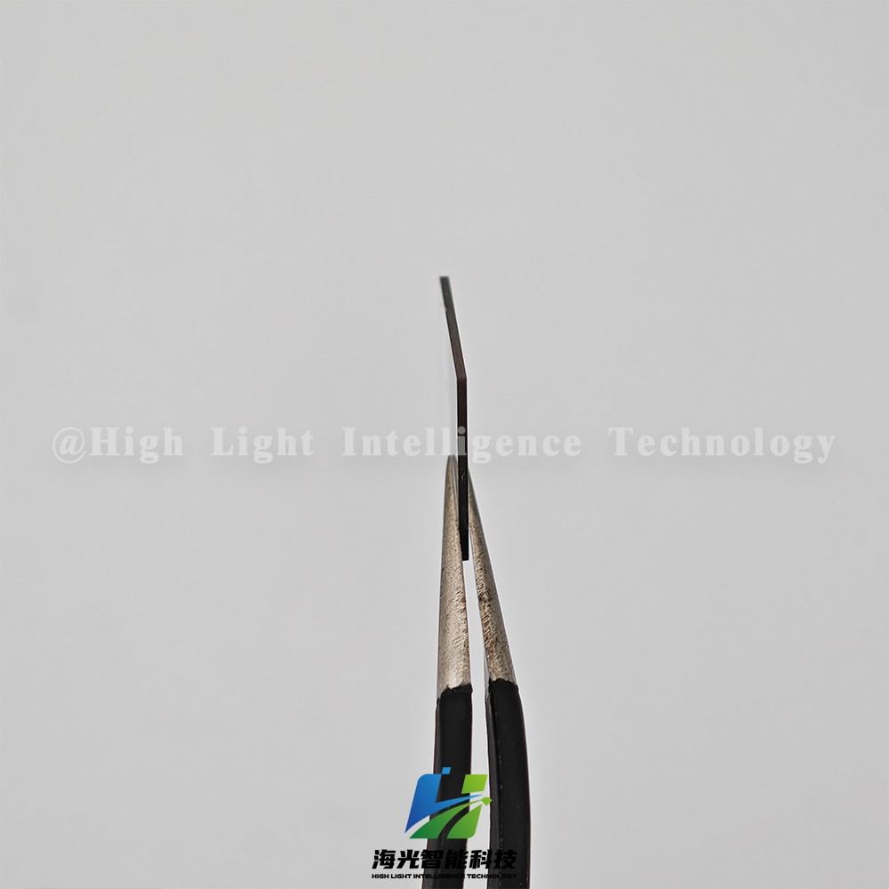 High Light's semiconductor diamond single crystal has a surface roughness of less than 1nm