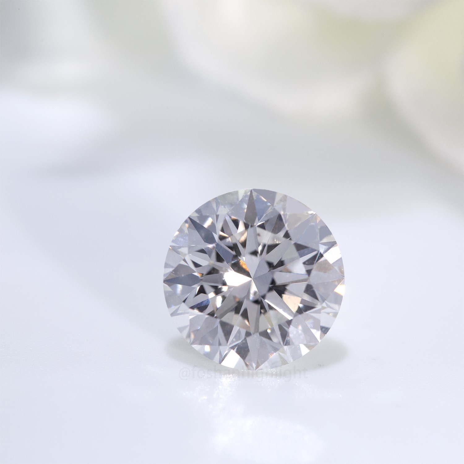 Large carat lab-grown diamonds – white diamonds