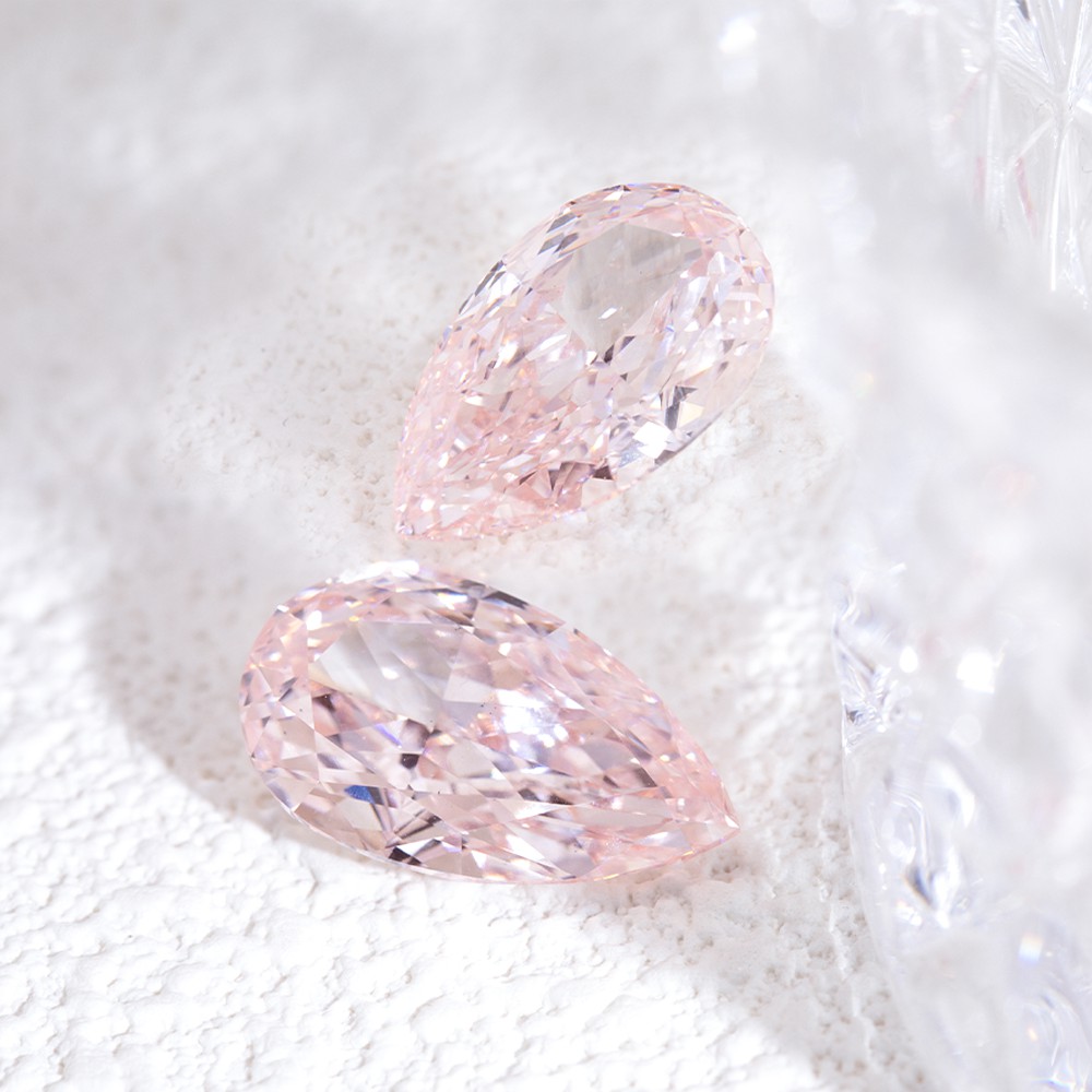 Large carat pink pear shaped pink diamond loose diamond