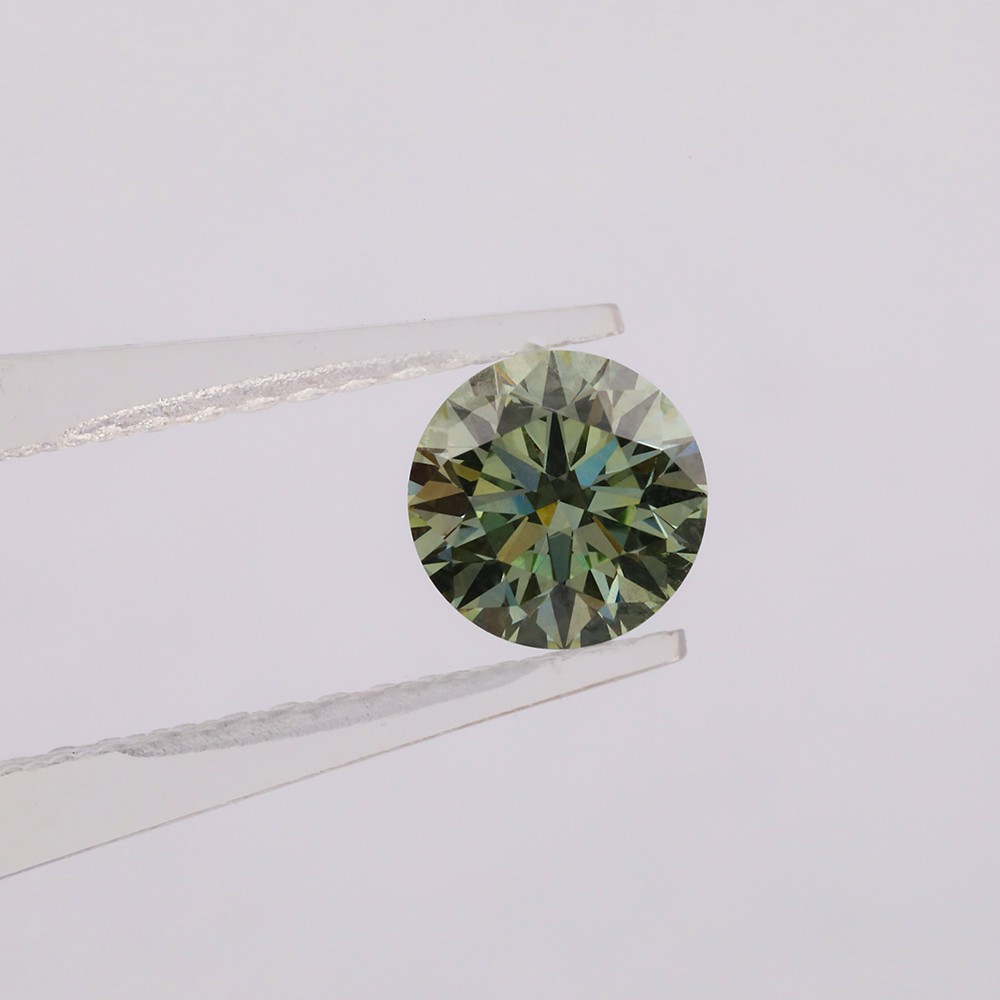 1.06ct green round CVD lab-grown diamond
