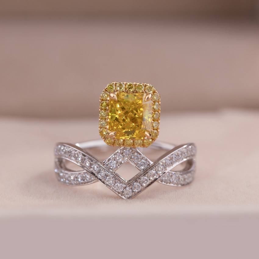 [Palace Series - Lotus] Yellow Princess Square Main Stone Luxury Design 18K Gold Diamond Ring