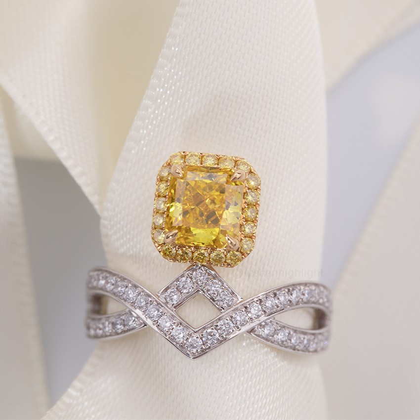 [Palace Series - Lotus] Yellow Princess Square Main Stone Luxury Design 18K Gold Diamond Ring