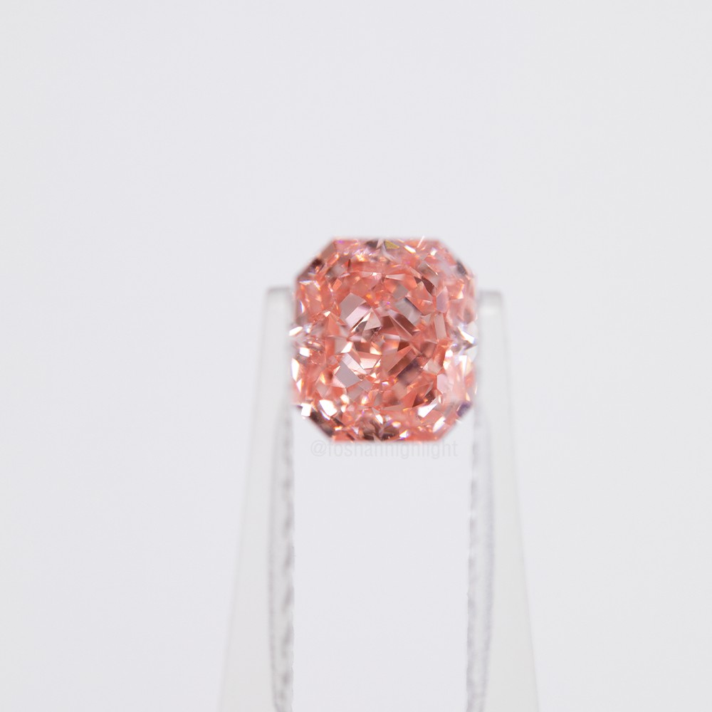 1.04ct Fancy Intense Pink Radiant CVD Diamond
