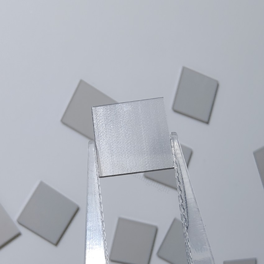 high thermal performance single crystal diamond thermal substrate