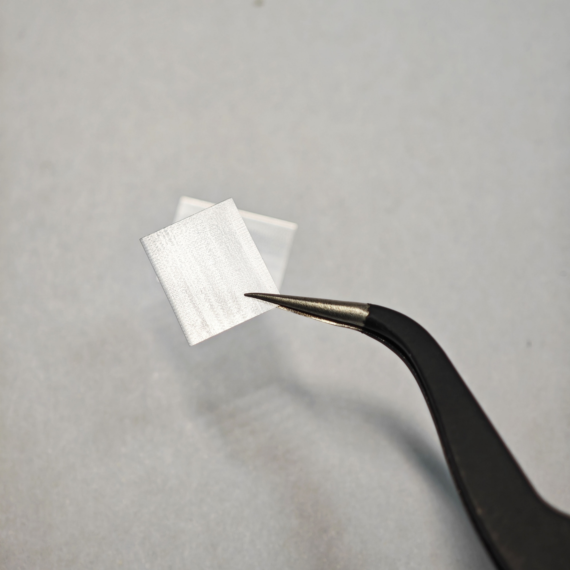 High-Sensitivity Ultra-thin Single Crystal Synthetic Diamond Detector Chip for Radiation Monitoring Medical Science Applications