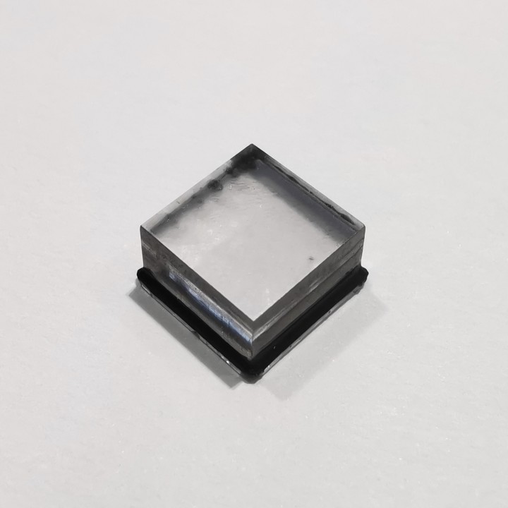 7x7x4.4mm 3.5-4ct  Diamante en bruto CVD