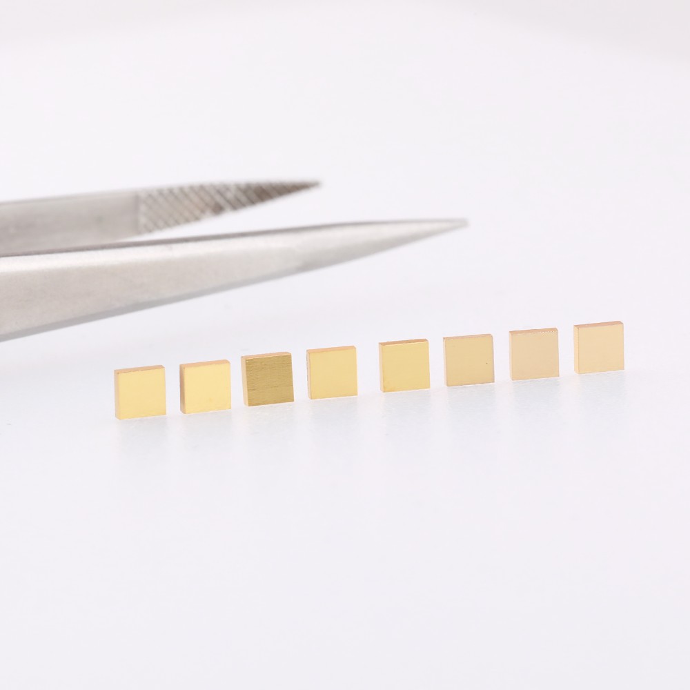 Disipador de calor de diamante monocristal bañado en oro （diamante/Au）