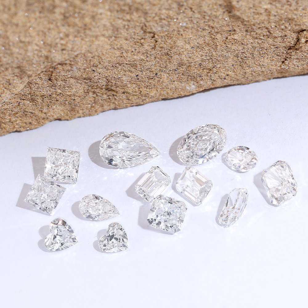 ¡Oferta especial! Diamantes sueltos blancos de alta calidad en varios cortes y formas ¡en oferta por tiempo limitado!