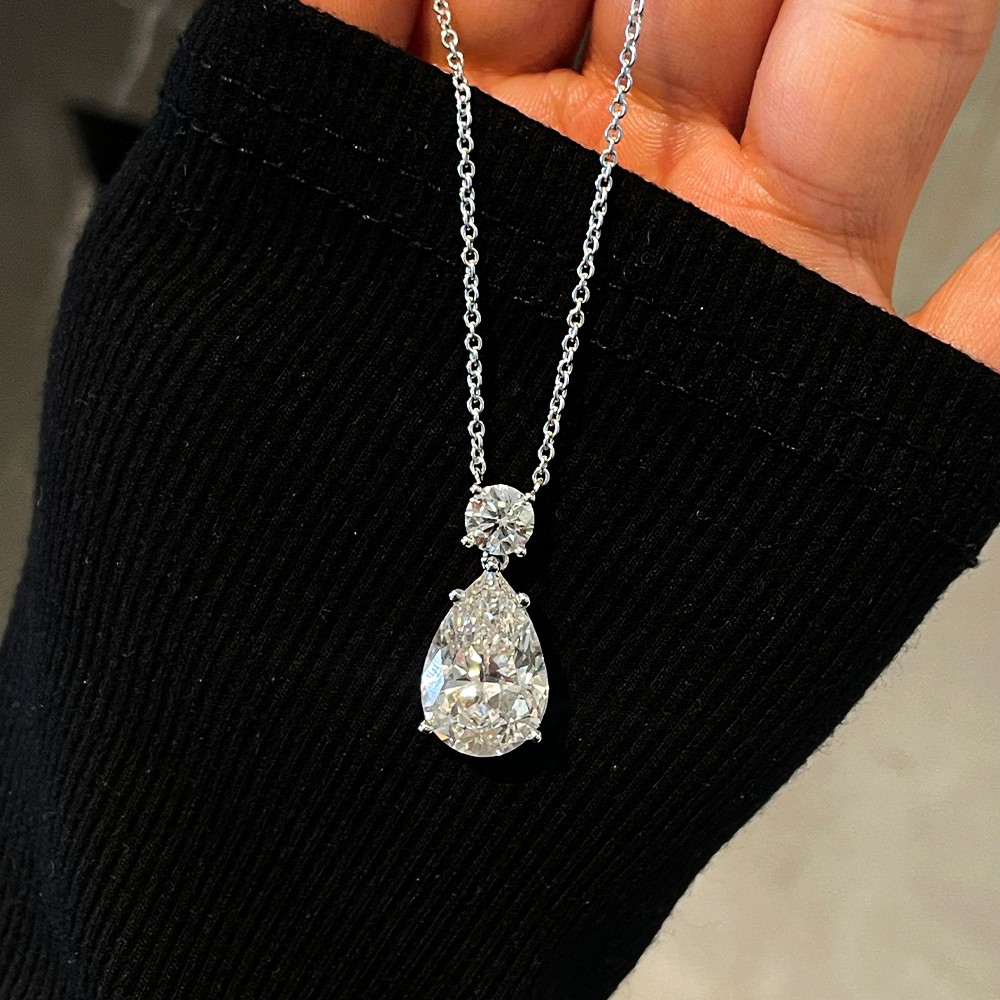 6.83ct collar de oro de 18k de doble piedra de diamante principal en forma de pera