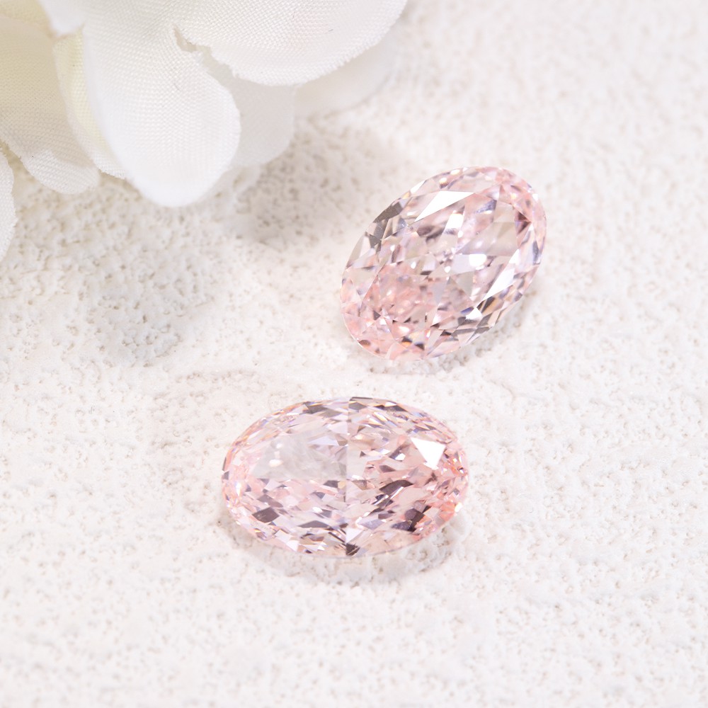 Diamante suelto rosa ovalado de gran quilates