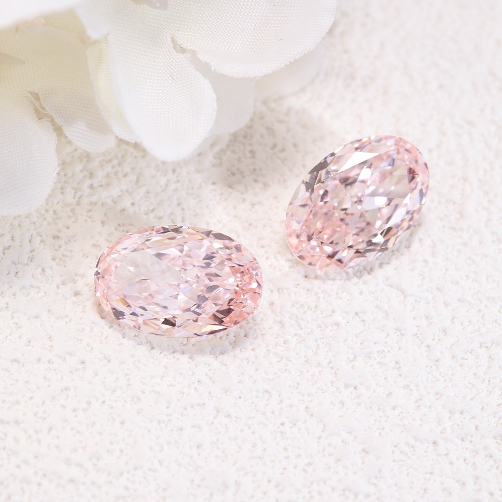 Diamante suelto rosa ovalado de gran quilates