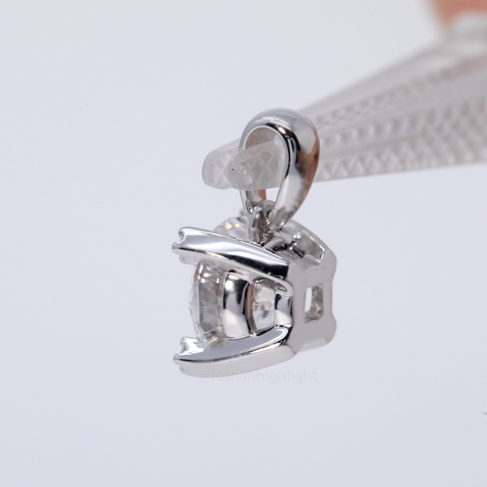 2.1ct diamantes redondos Punto estelar cuatro garras 18 kg colgante de oro