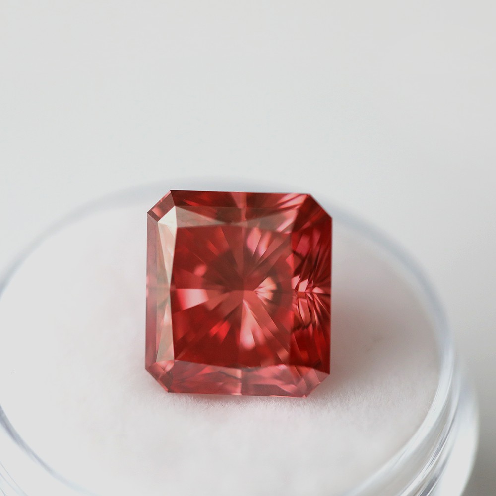 7.4ct Fancy rojizo naranja diamante CVD de corte radiante