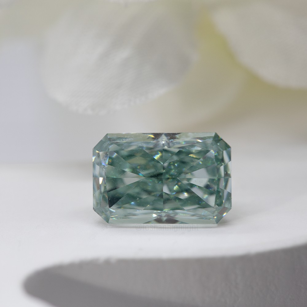 3.23ct Fancy intenso grisáceo verde radiante corte CVD diamante