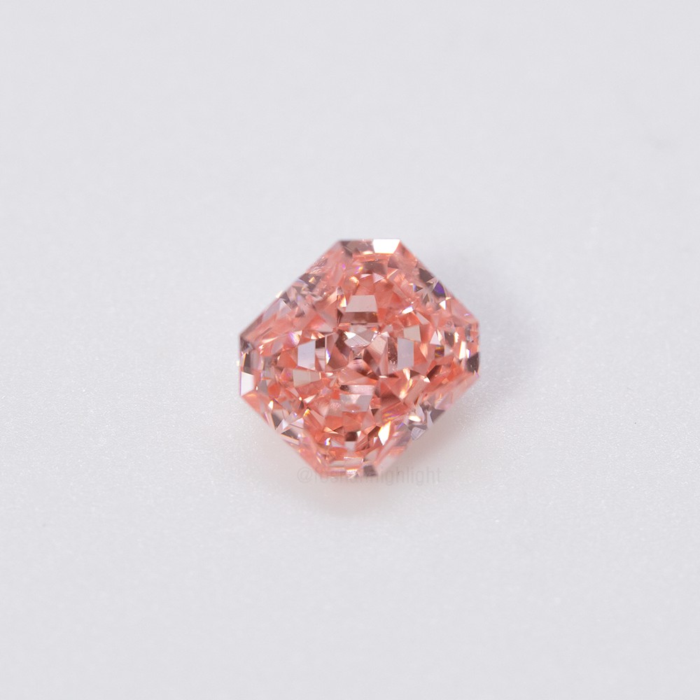 1.04ct Fancy Intense Rosa Radiante CVD Diamante