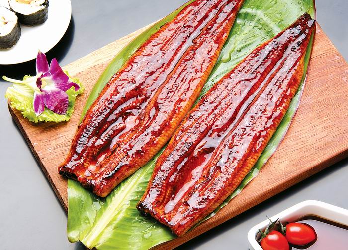 Donglong grilled eel--open without head