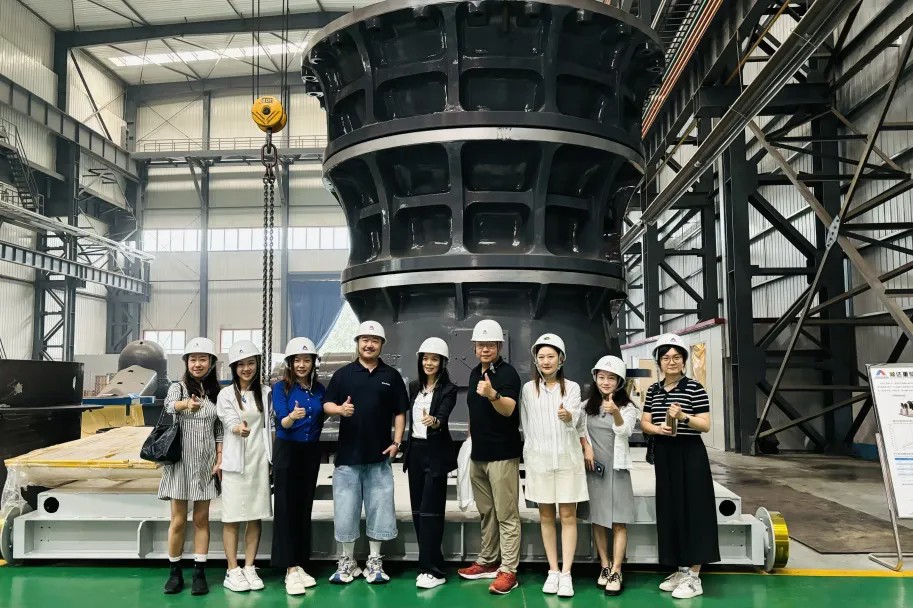 长江商学院校友事务及发展部老师团队莅临顺达重矿集团参观、交流、指导